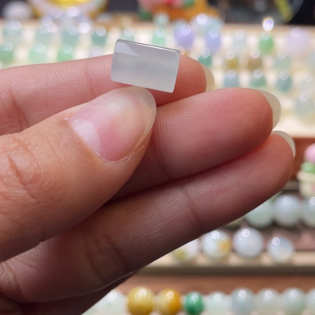 翡翠散珠茅台白冰桶珠11.6/7.7mm