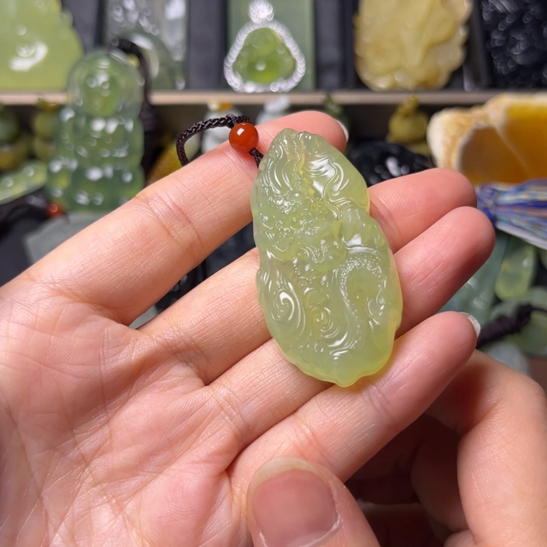 蛇纹石玉未镶嵌吊坠(不含链)