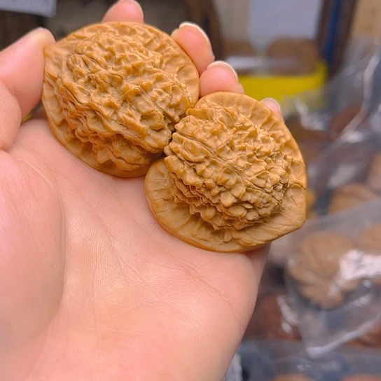 文玩核桃吊坠官帽