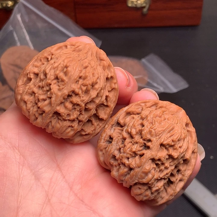 文玩核桃吊坠南疆石41尺