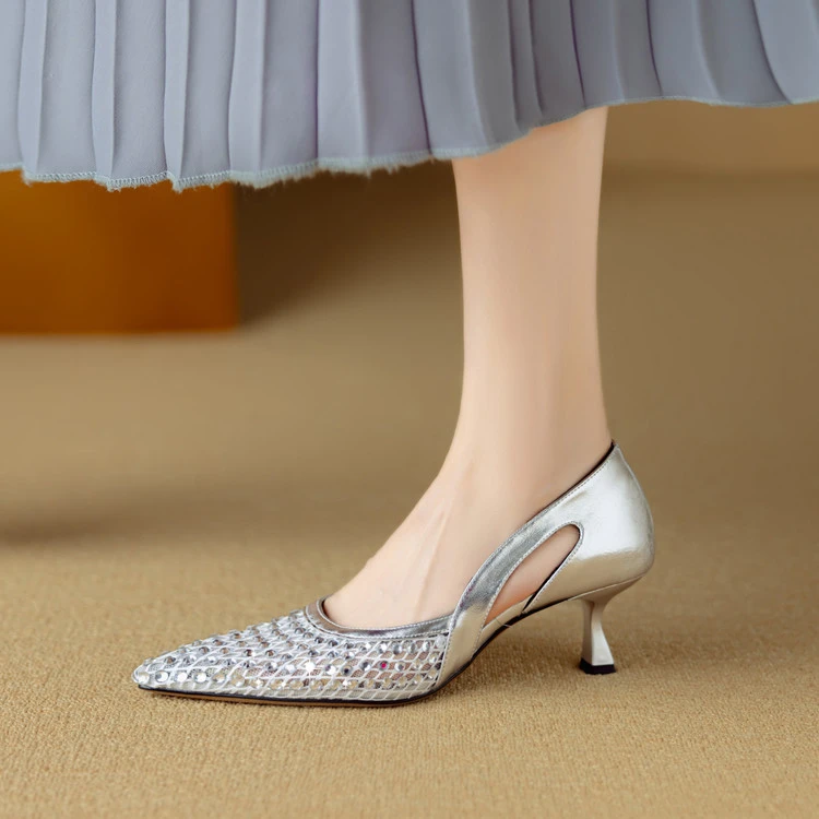 牛羊皮~5.5cm配裙子银色尖头浅口细跟高跟鞋春夏新款气质镂空单鞋
