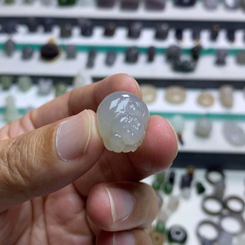 【闪购商品】颈饰未镶嵌和田玉