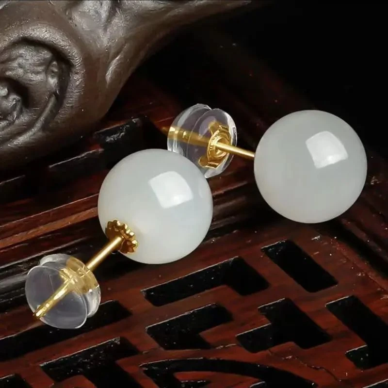18k金新疆和田白玉耳钉羊脂玉圆珠耳饰玉石耳环女款时尚简约