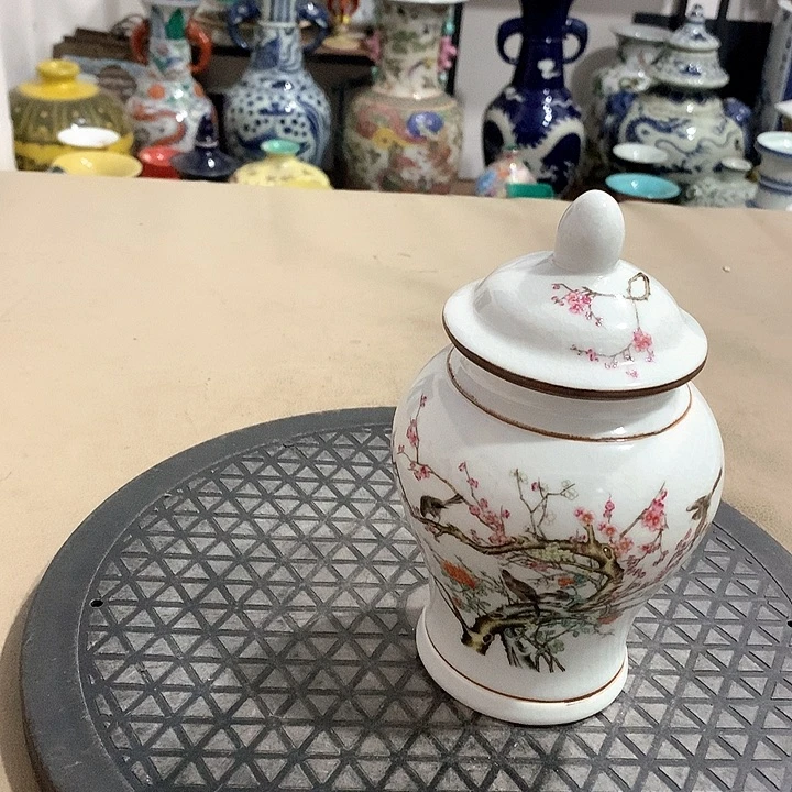 摆件博古架陶瓷摆件