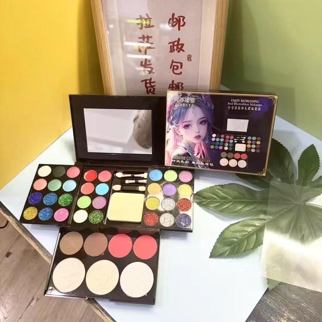 39色珠光眼影盘含腮红粉饼适合六一舞台妆的初学者化妆品