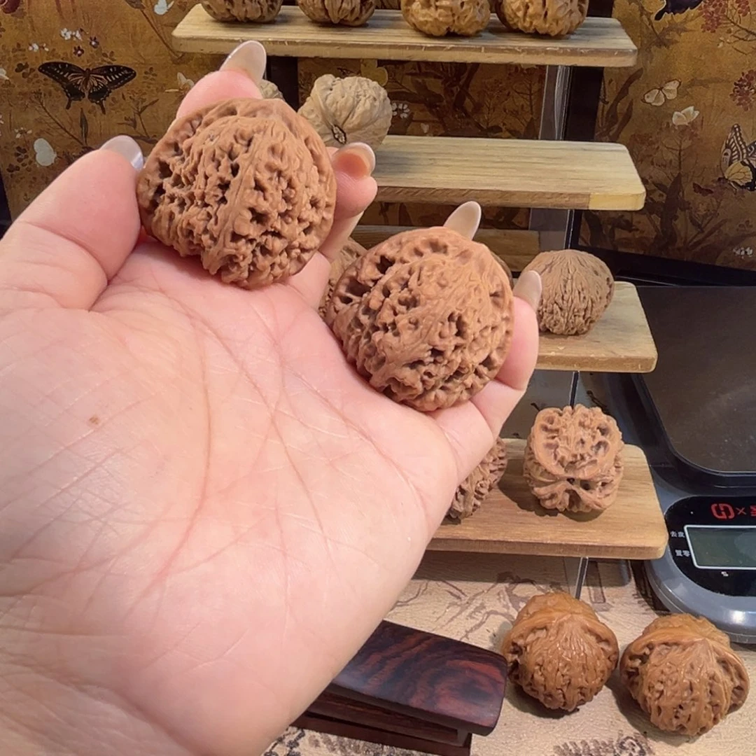 把件文玩核桃南疆石