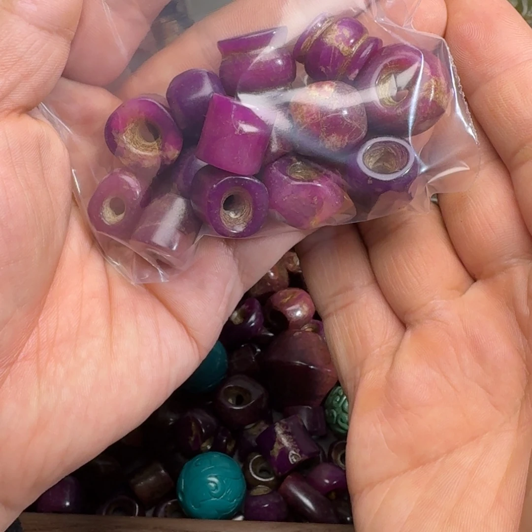 王***复玛瑙/玉髓未镶嵌颈饰