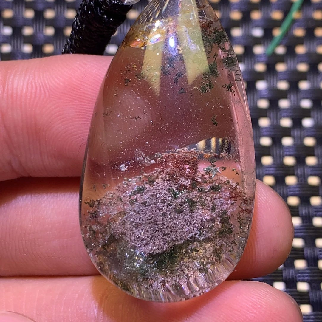 水晶颈饰未镶嵌静**尚