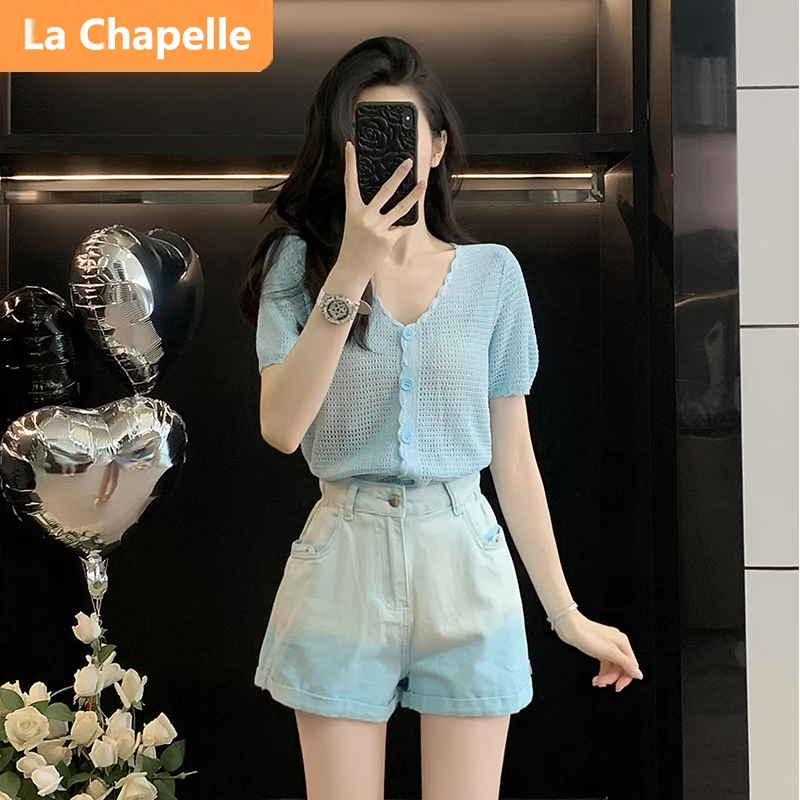拉夏贝尔温柔风时髦休闲上衣女2025夏季高档减龄短袖V领针织开衫