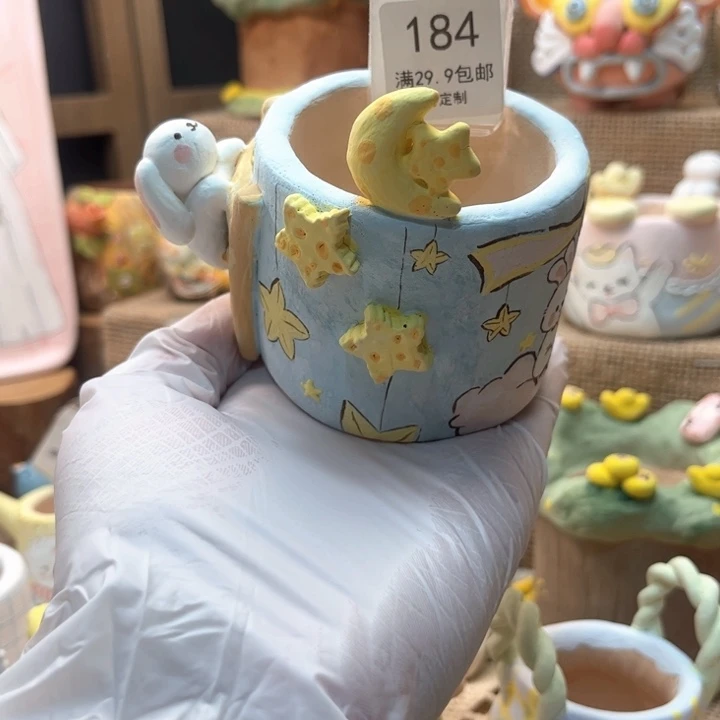 184兔子月季的亮手绘花盆