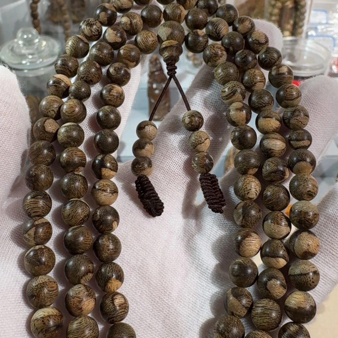 沉香沉香碎屑菩萨棋0.74九九沉22.88克