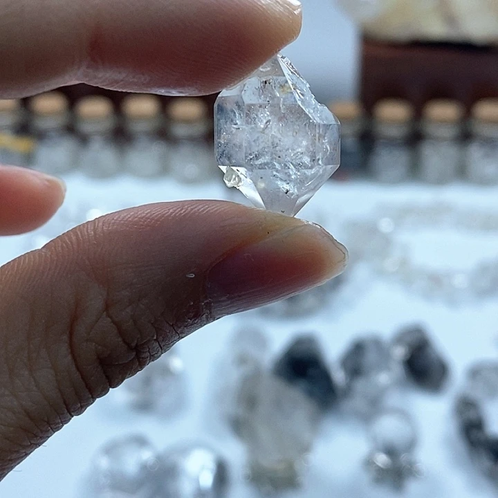 水晶颈饰未镶嵌爆闪