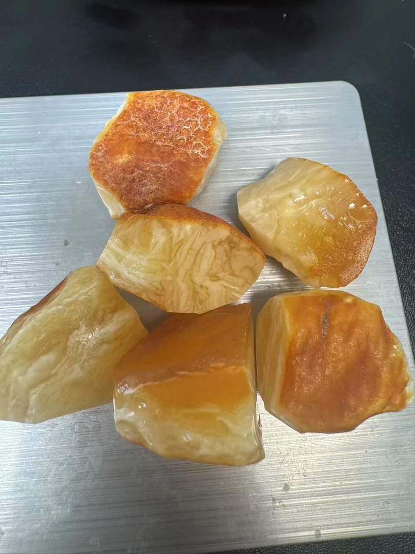 蜜蜡原石私人订制