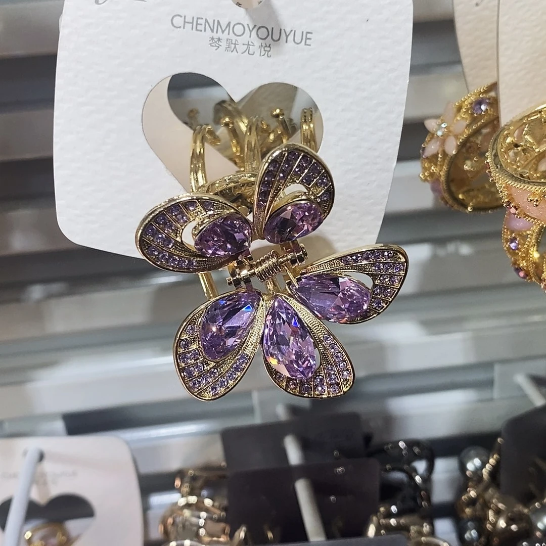 仿水晶合金抓夹六