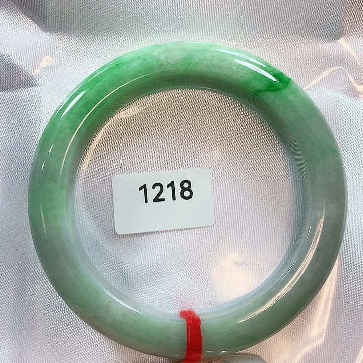 翡翠手镯未镶嵌天然翡翠手镯56