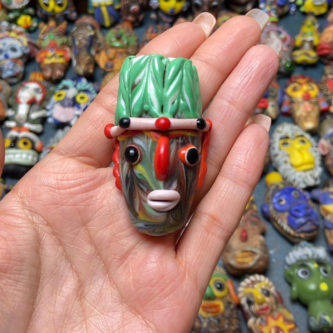 颈饰琉璃孤品小精灵