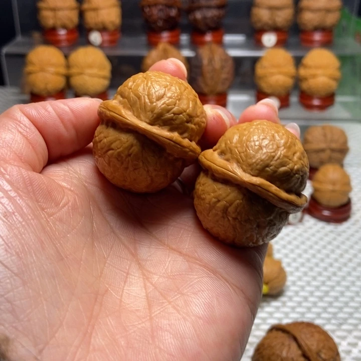 ****气把件文玩核桃2粗筋大屁桃