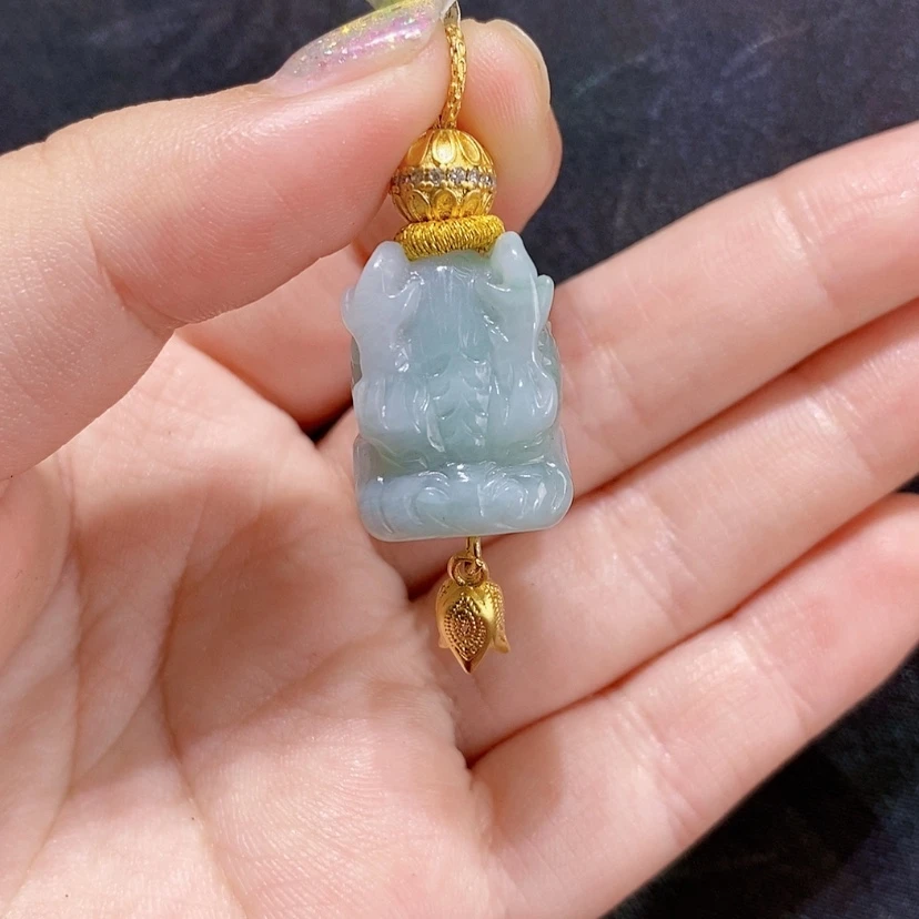 【闪购商品】翡翠未镶嵌颈饰吊坠