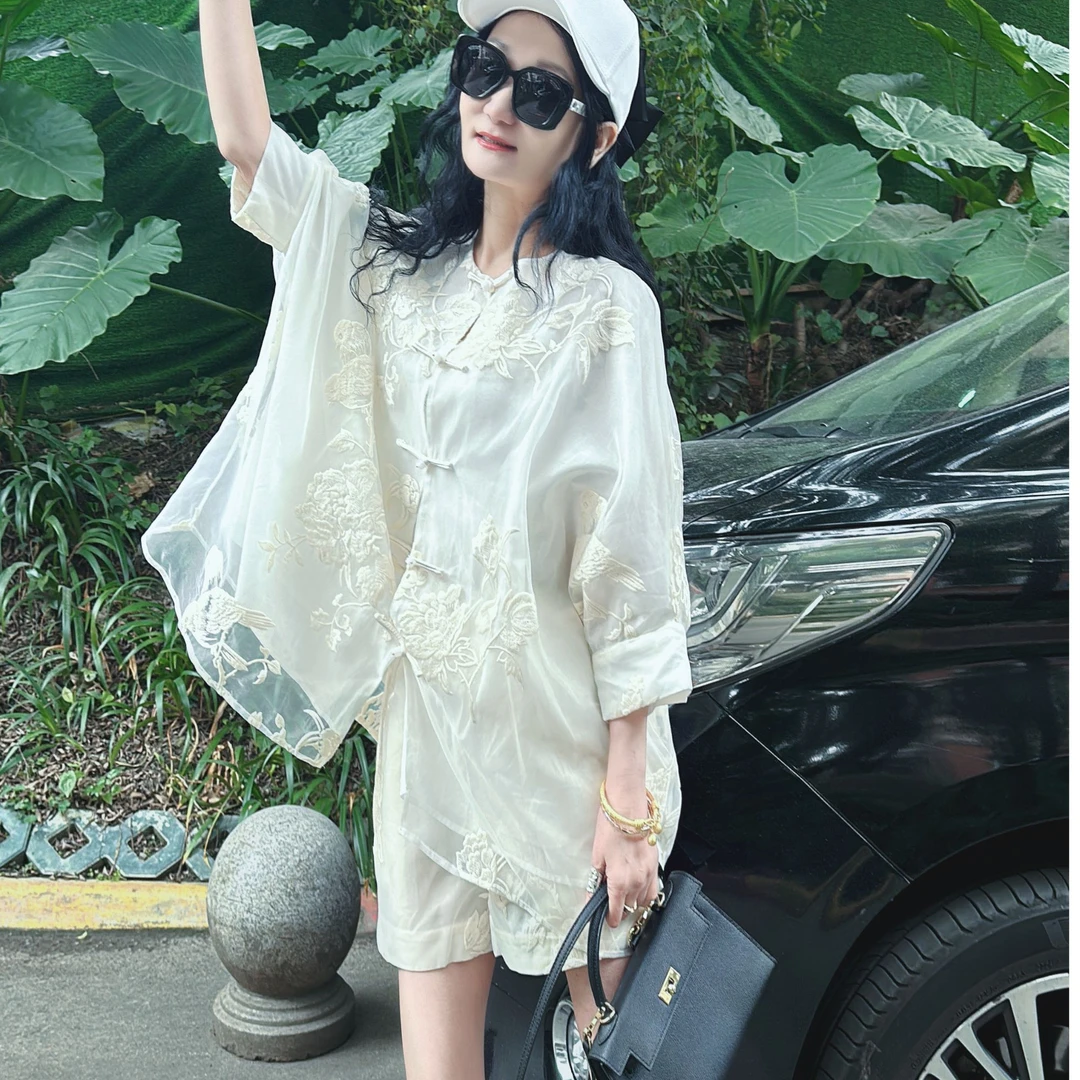 M51X006慕之淇春季真丝重工高级盘扣刺绣时尚套装