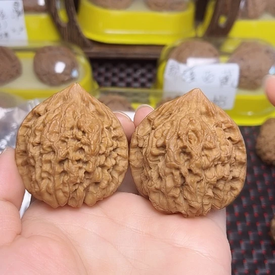 文玩核桃吊坠官帽