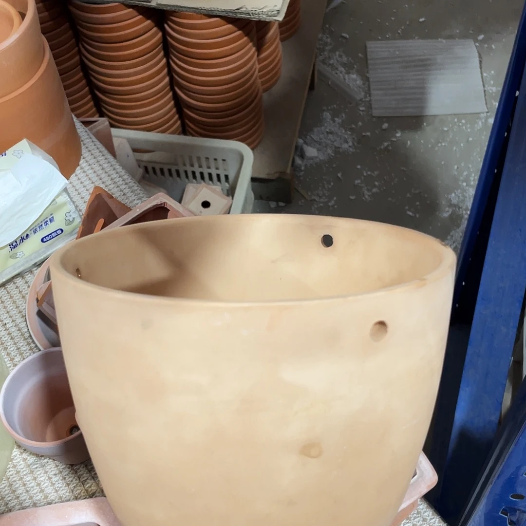 口18×15     无孔吊兰花盆一个
