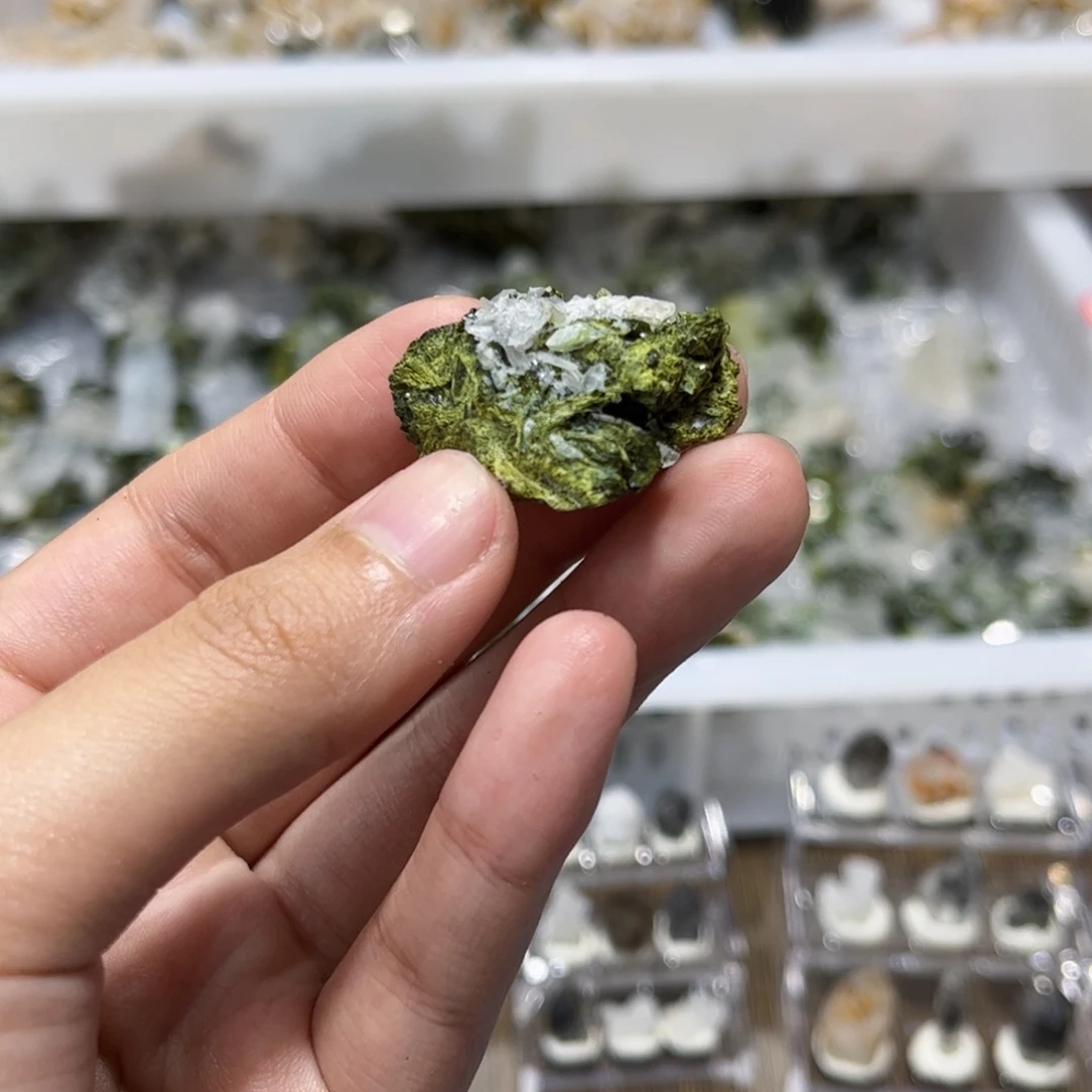 长***初紫晶未镶嵌珠宝半成品26