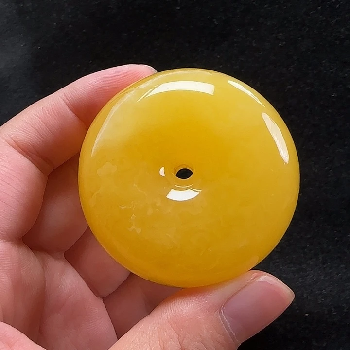 未镶嵌蜜蜡珠宝奇石