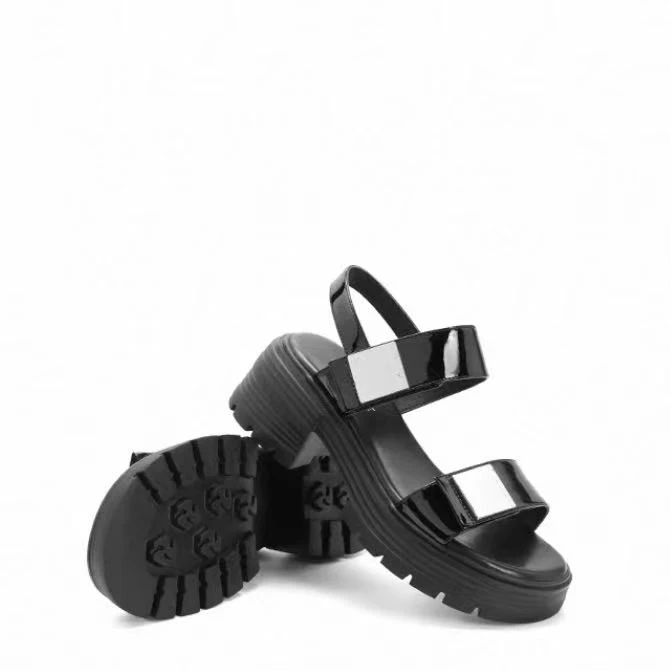 C6926 黑色  新款夏季2025新款舒适超轻厚底女休闲凉鞋