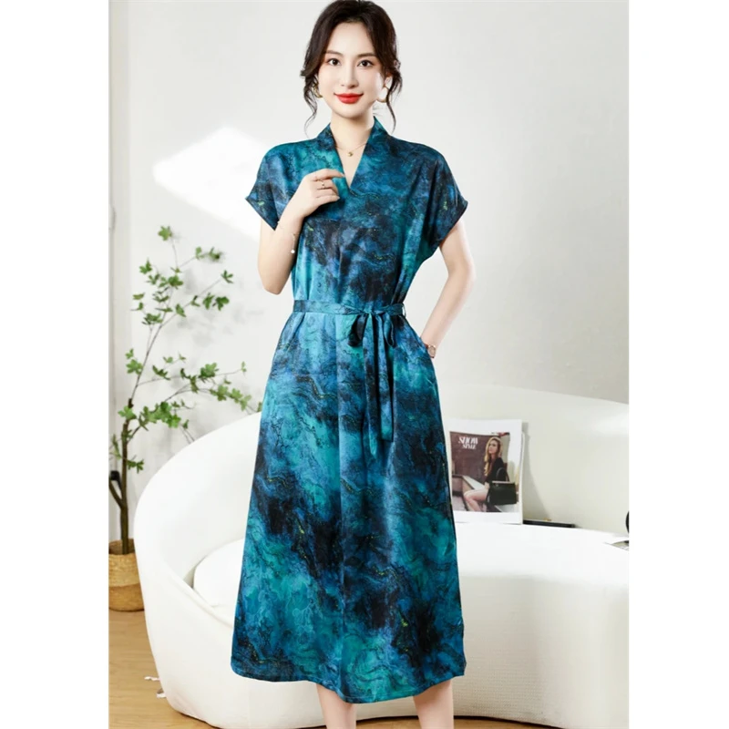 新中式V领蓝海短袖宽松连衣裙落肩袖遮肚子显瘦显年轻中长裙