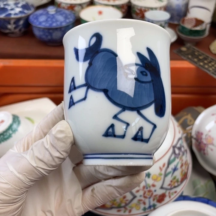 他家瓷器真美…开播了