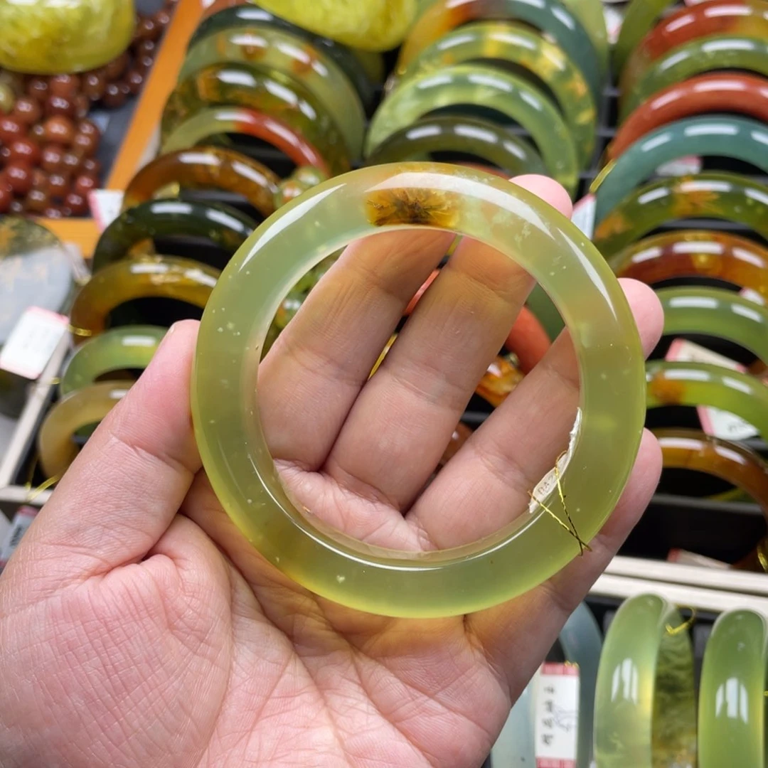 未镶嵌蛇纹石玉手镯