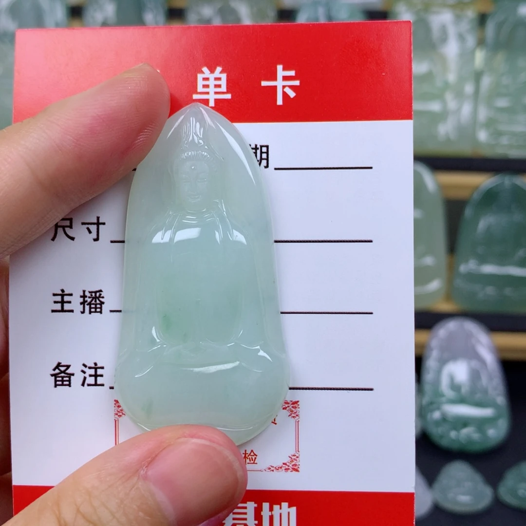 P***g颈饰未镶嵌翡翠素衣