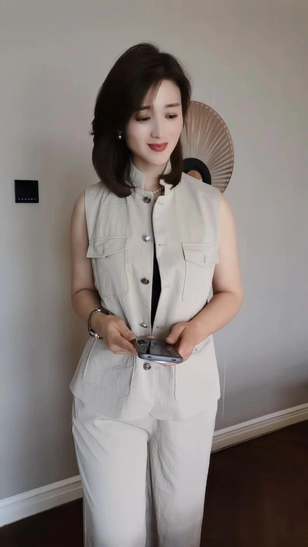 2025年夏季高级感老钱风时尚套装松弛亚麻马甲阔腿裤两件套HYF