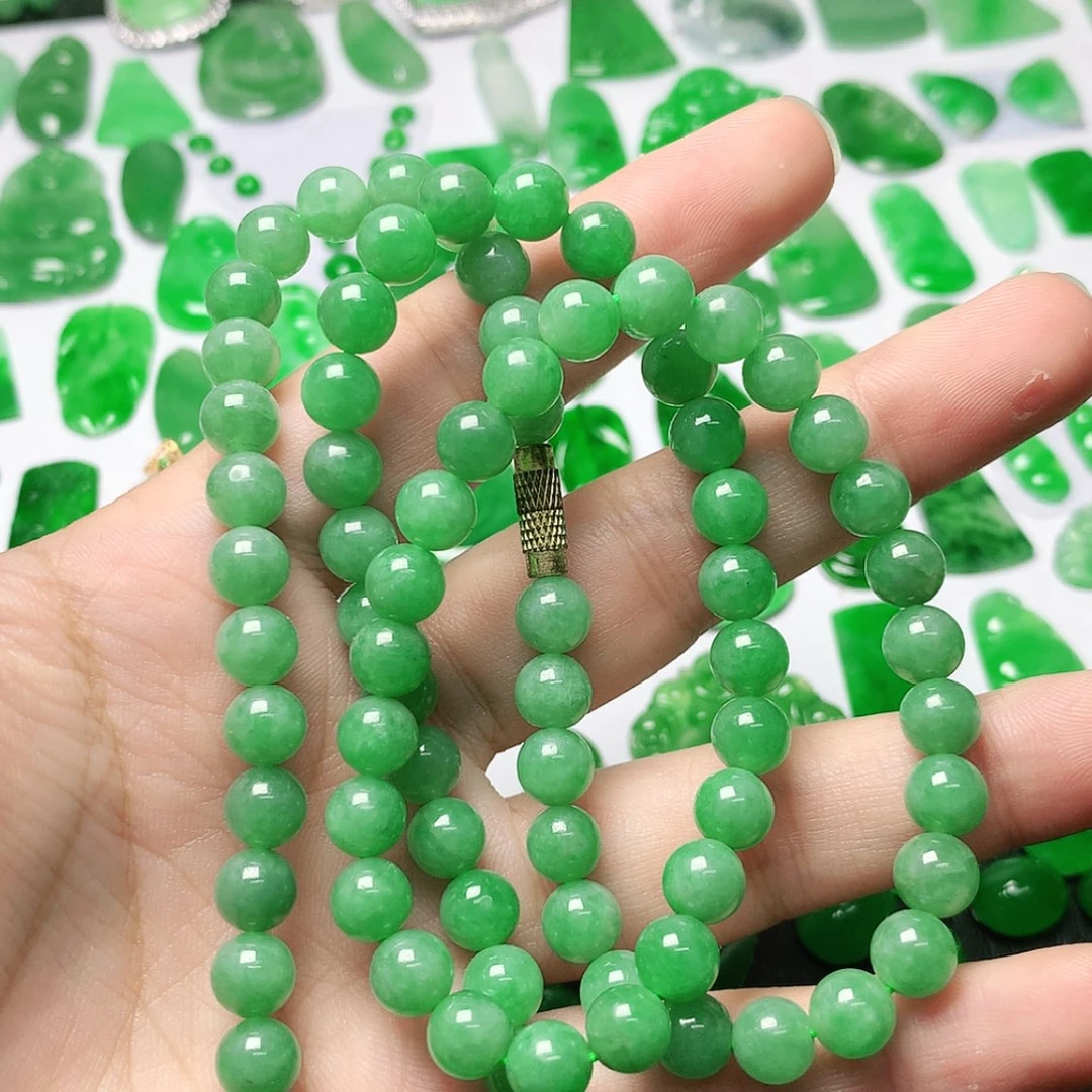 【闪购商品】颈饰未镶嵌翡翠哈*?翡翠