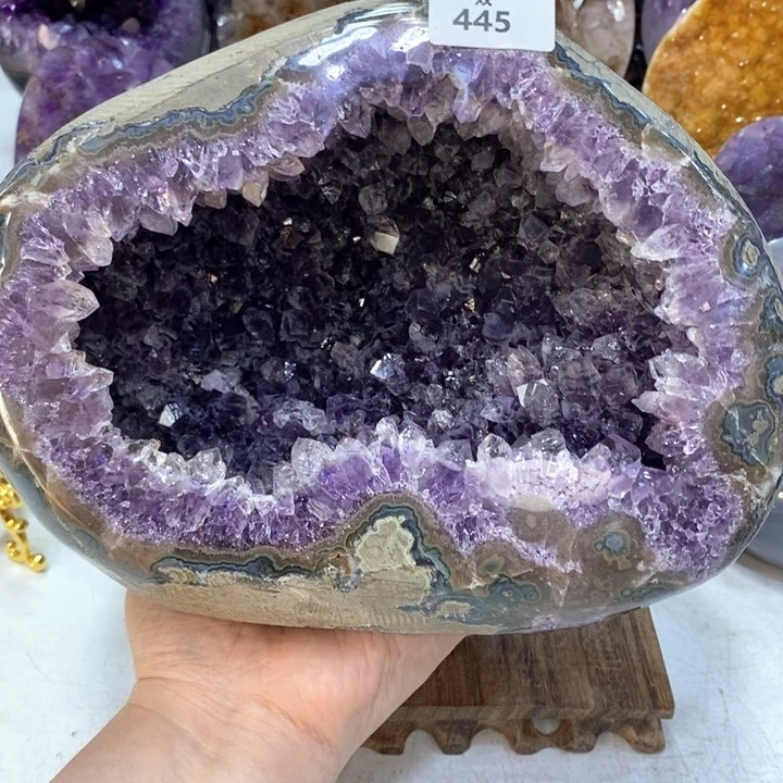 未镶嵌水晶大型摆件（非配饰）