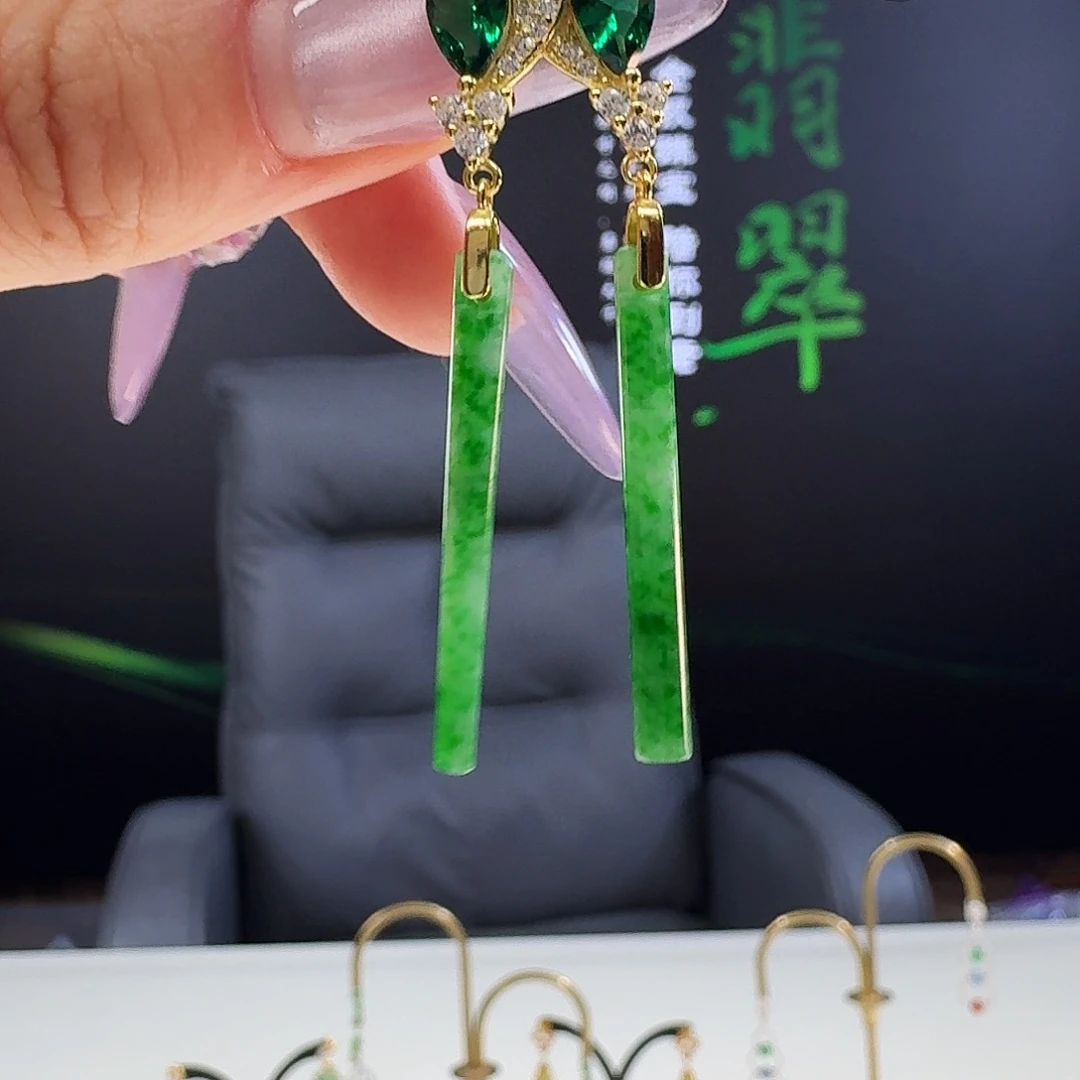 翡翠银S925镶嵌耳饰925镶嵌 有瑕