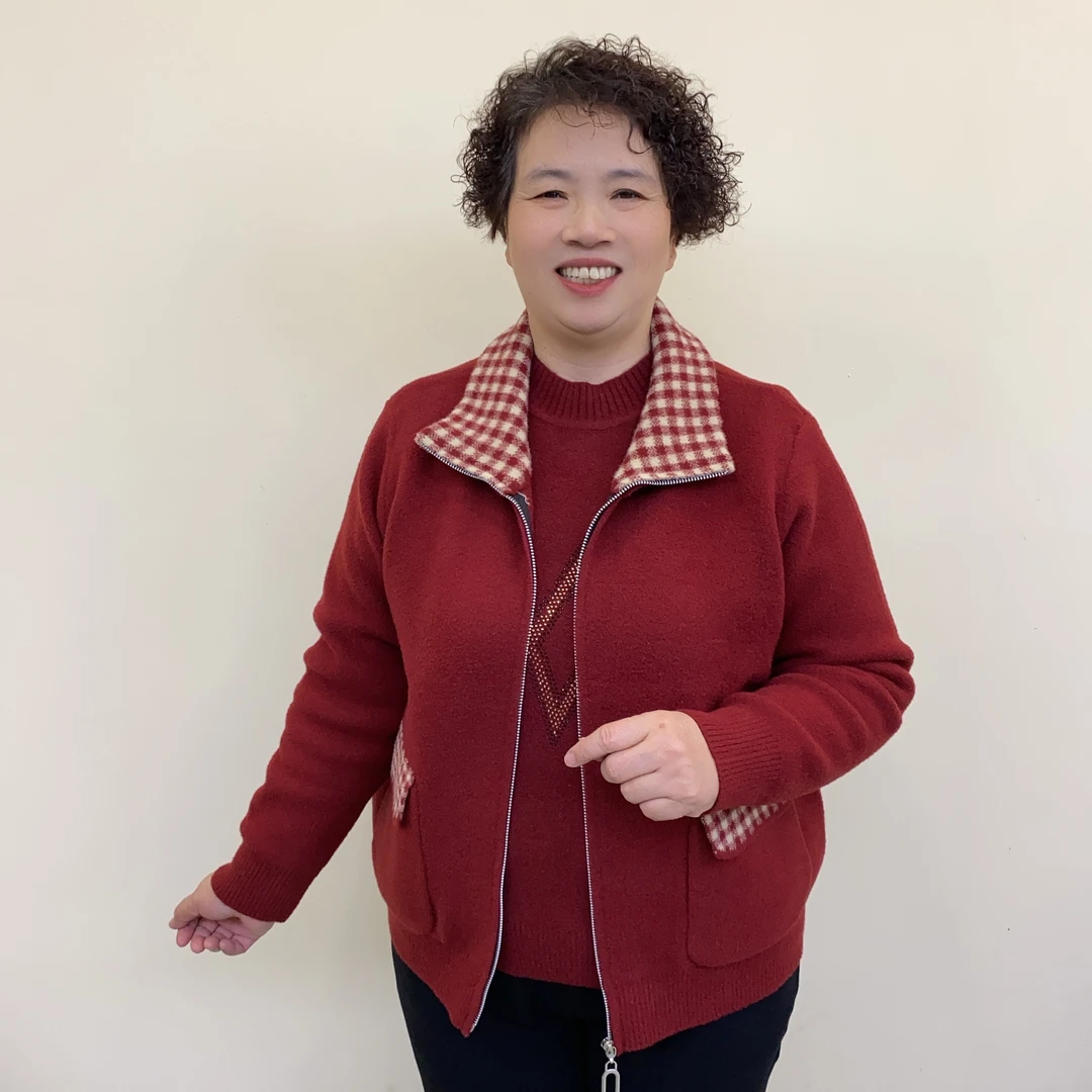 妈妈装秋冬气质外套洋气女装格子拼色时尚减龄针织拉链开衫8891