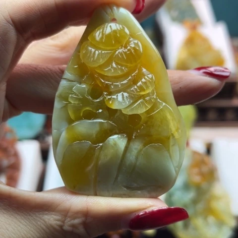 岫玉挂件未镶嵌挂件