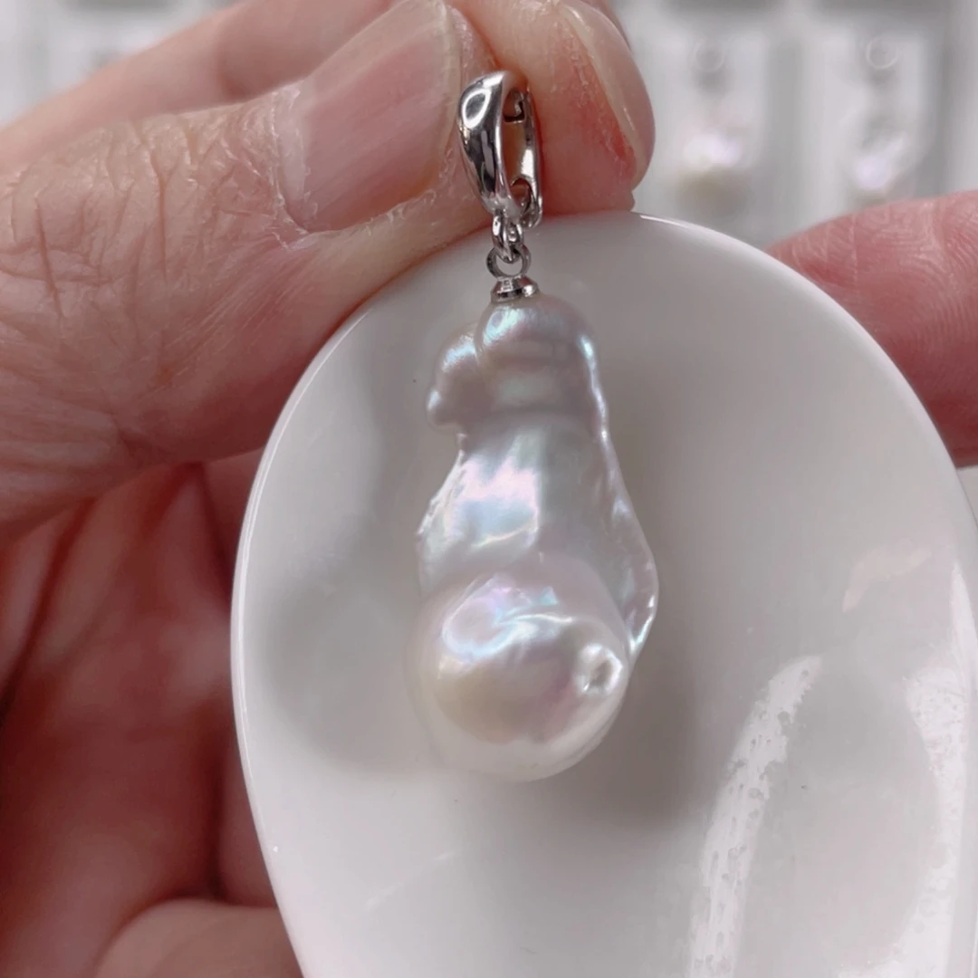 颈饰未镶嵌淡水珍珠