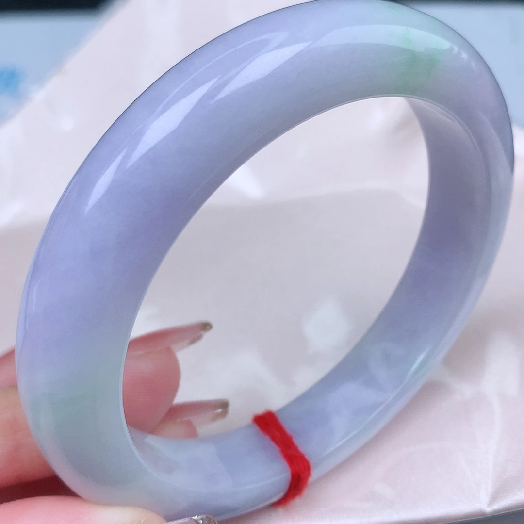 翡翠手镯未镶嵌天然