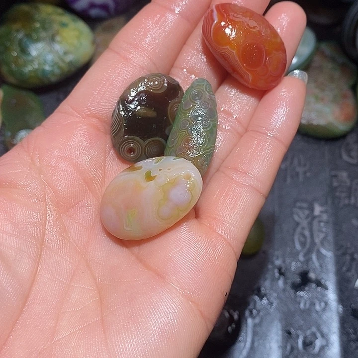 玛瑙/玉髓颈饰未镶嵌遇*丽