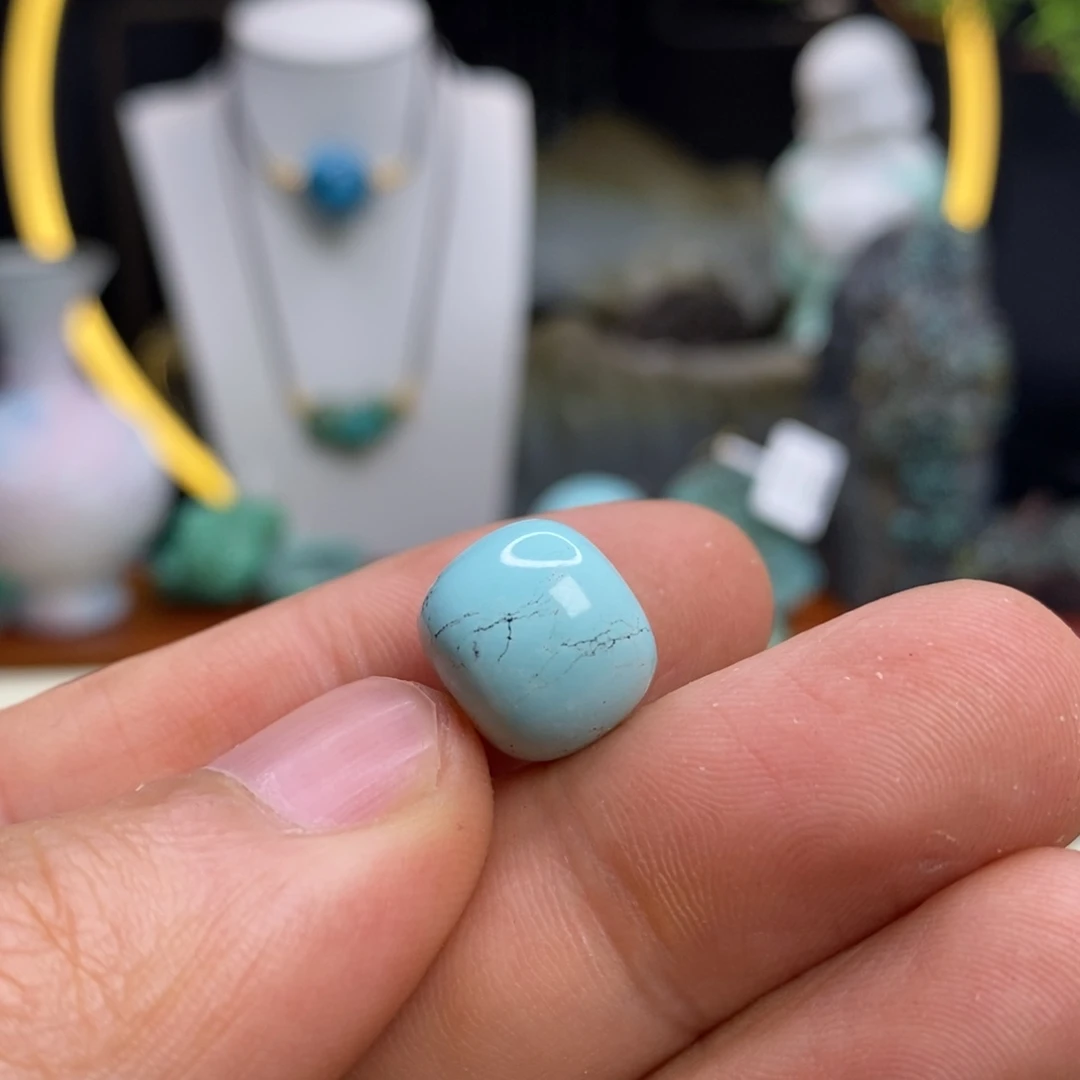 绿松石未镶嵌珠宝奇石13.3×11.6