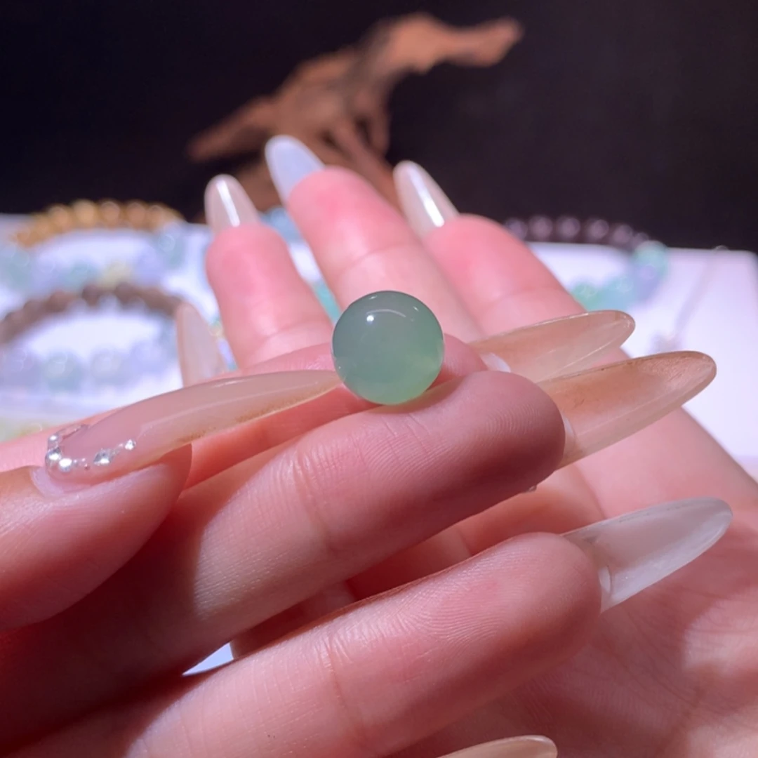 【闪购商品】翡翠散珠，正阳绿圆珠，卡11.3