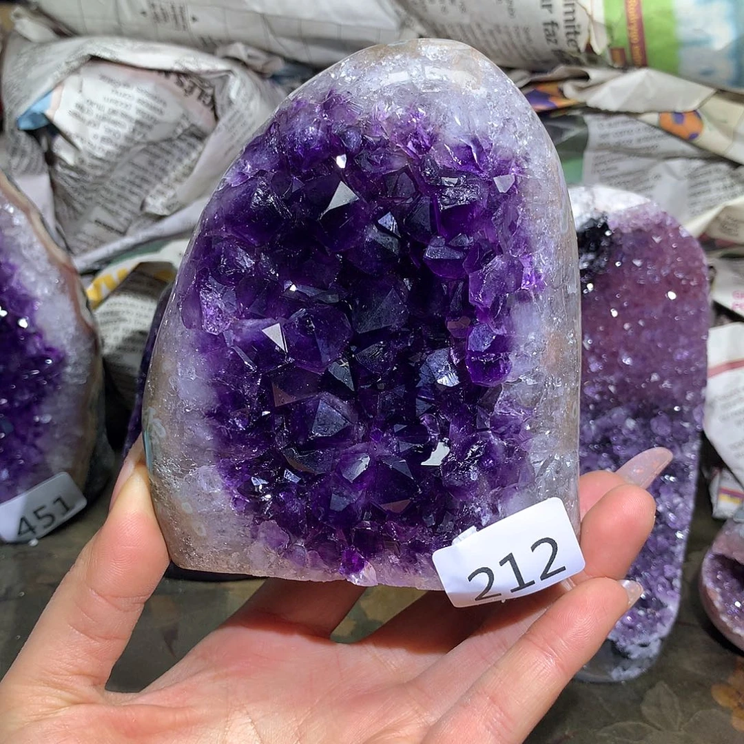 紫晶大型摆件（非配饰）未镶嵌