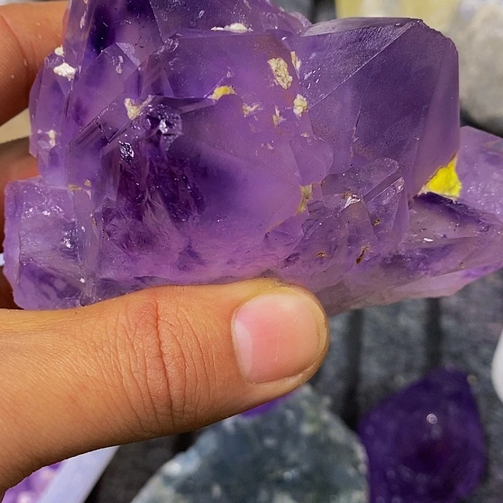 吉***米珠宝半成品未镶嵌水晶