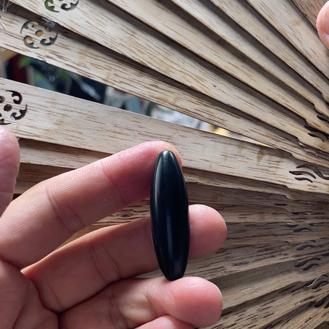 和田玉吊坠(不含链)未镶嵌三***友