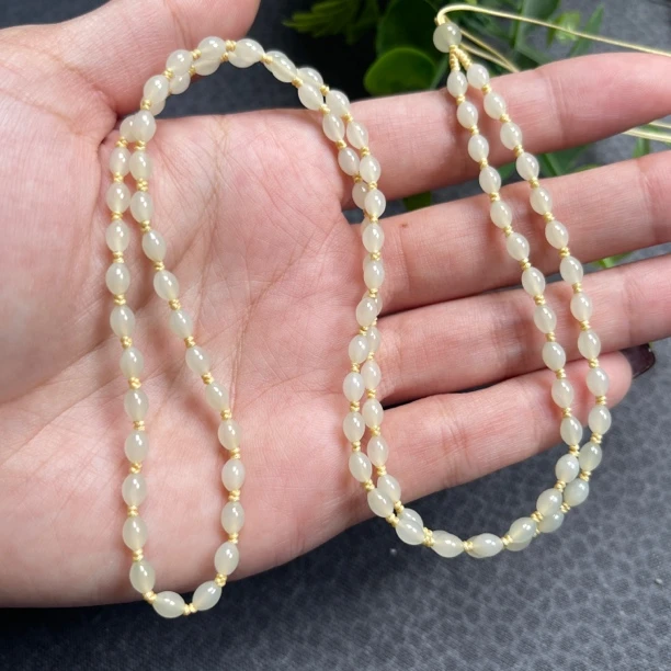 高品质和田玉卡3.5mm蜂蜜水奶黄色米珠项链绳转运珠周长60厘米