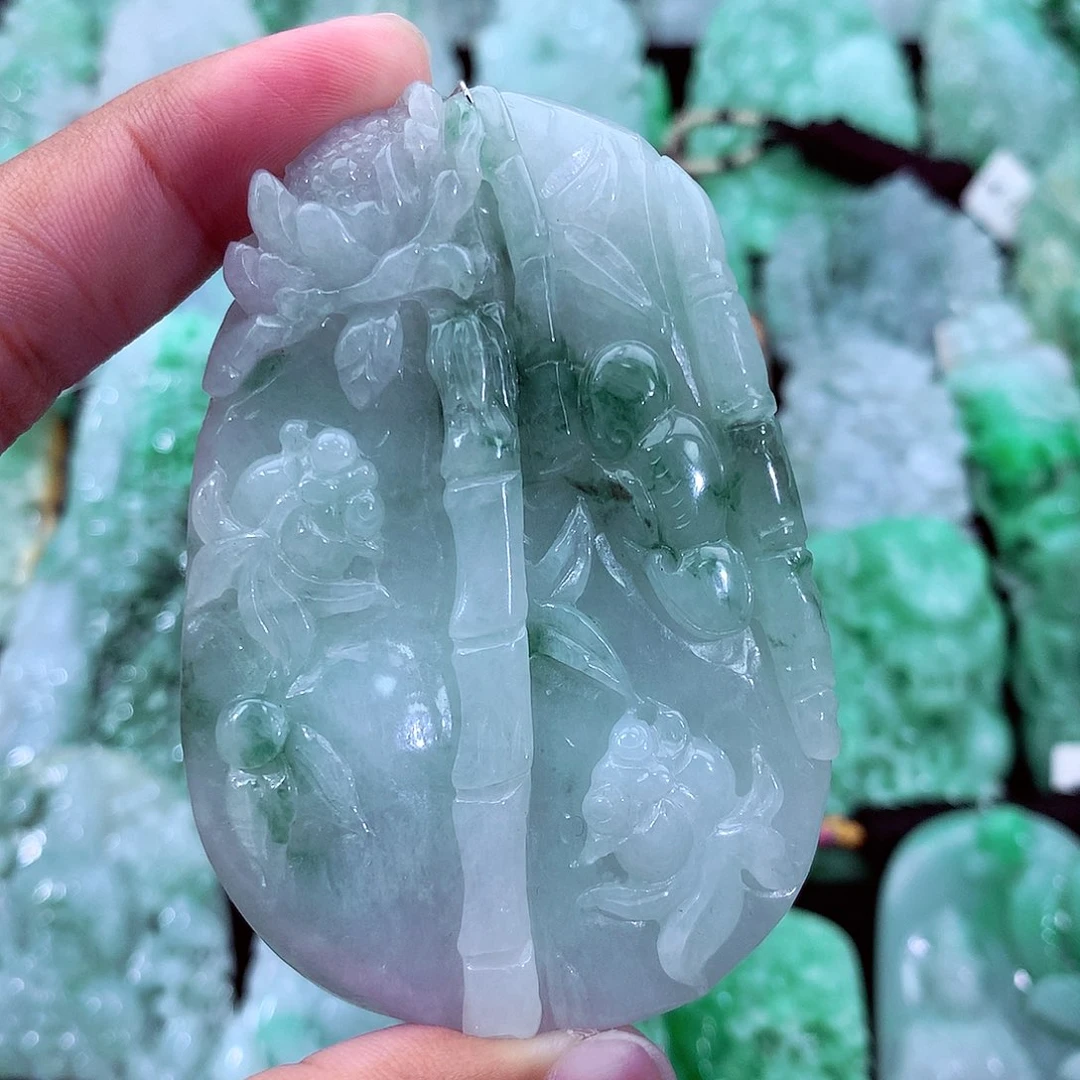 翡翠未镶嵌吊坠(不含链)