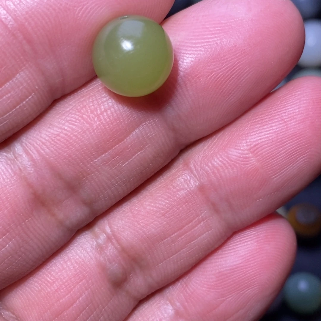 和田玉（糖玉）未镶嵌珠宝半成品