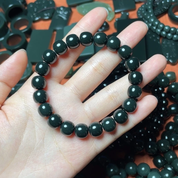 手链未镶嵌和田玉（青玉）无**生